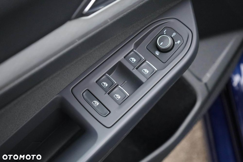 Volkswagen Golf 2.0 TDI Life - 33