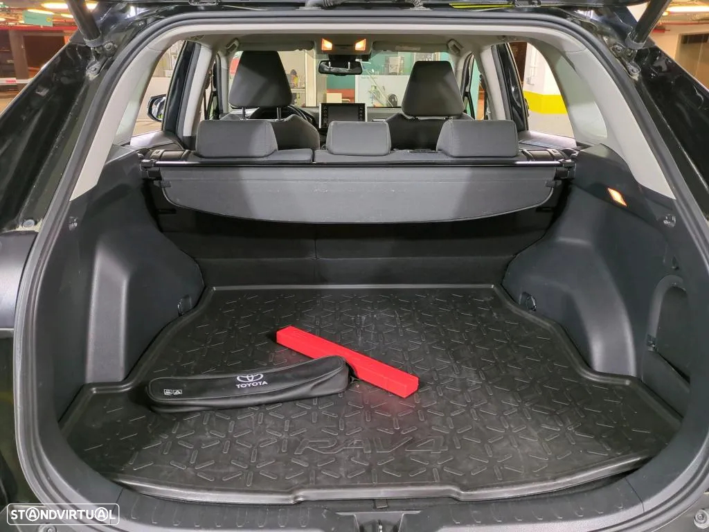 Toyota RAV4 2.5 HDF Comfort - 14