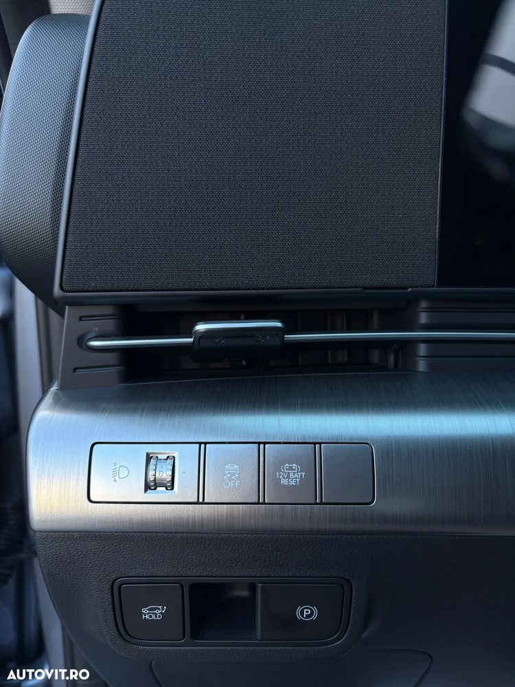 Hyundai KONA 1.6 GDI 141 CP 2WD 6DCT HEV Luxury - 27