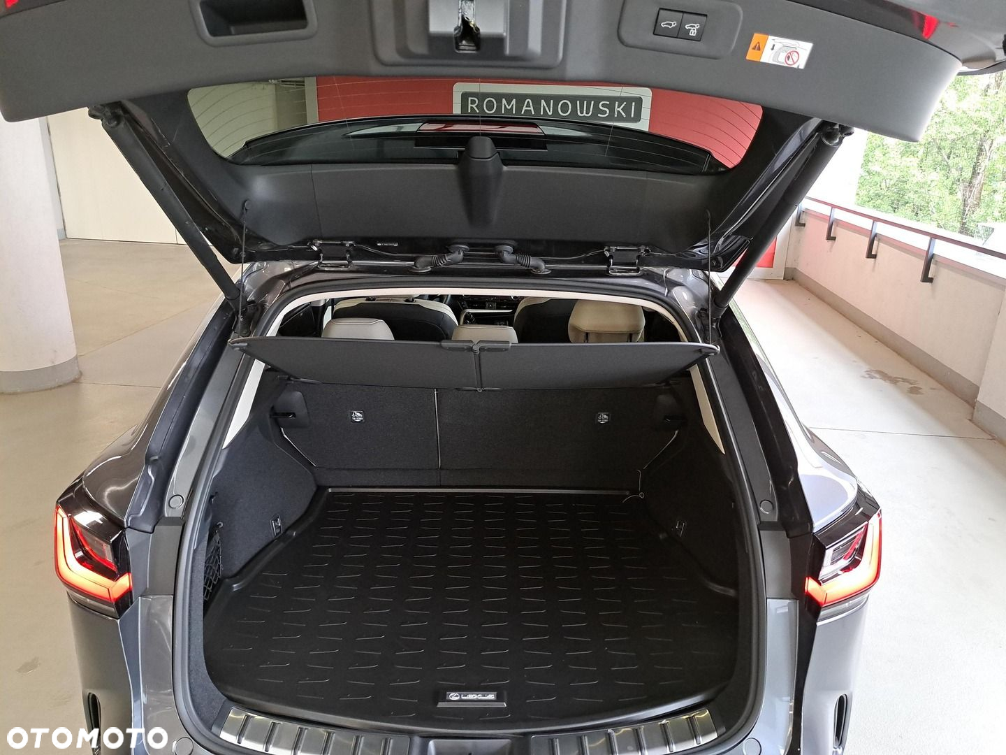 Lexus NX 350h Omotenashi AWD - 13