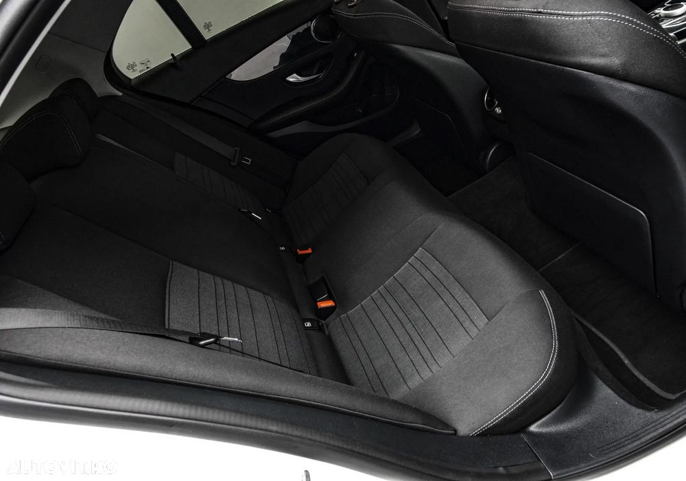 Mercedes-Benz C 220 d Aut - 16