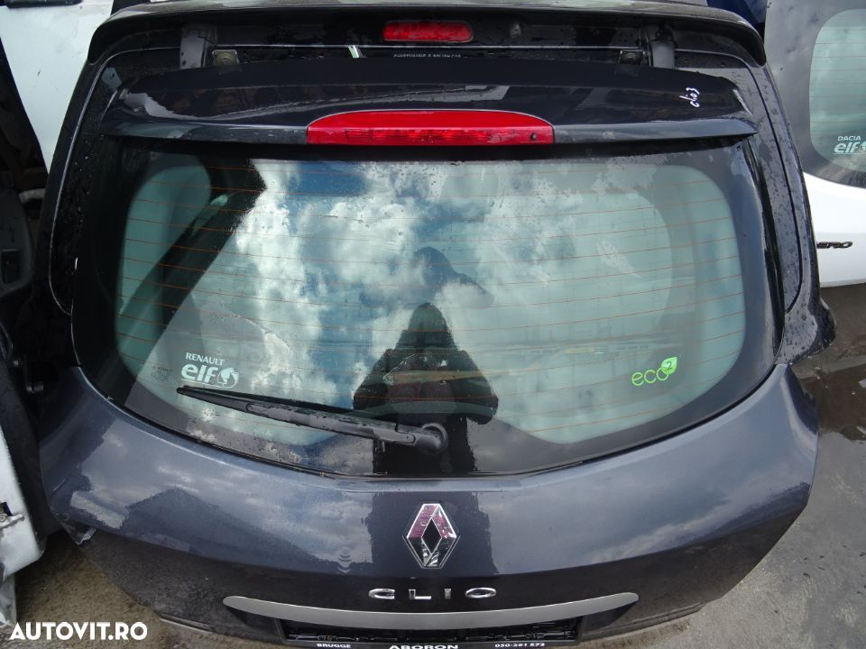 Vand Haion Renault Clio 3 Kombi din 2011 volan pe stanga fara rugina fara lovituri - 2