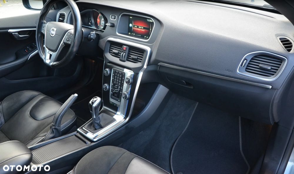 Volvo V40 D2 RDesign - 19