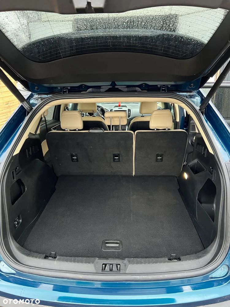 Ford Edge - 4