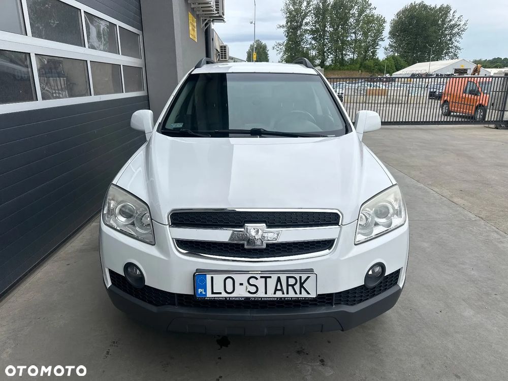 Chevrolet Captiva - 10