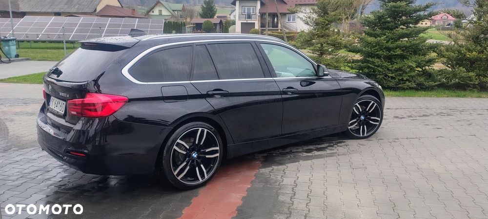 BMW Seria 3 320d Luxury Line - 4