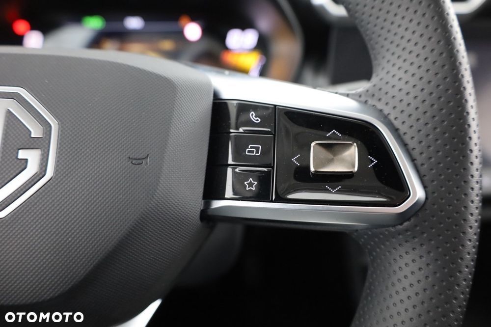 MG ZS 1.5 HEV+ Standard - 14