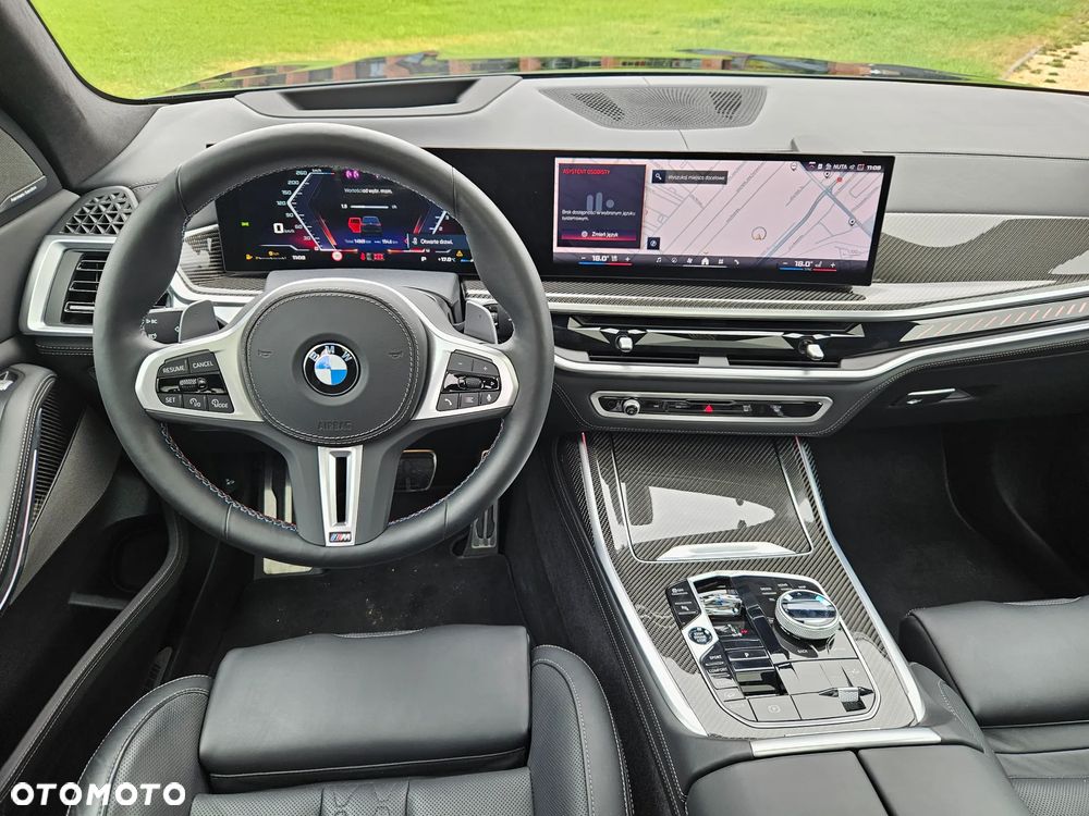 BMW X7 M50i sport - 15
