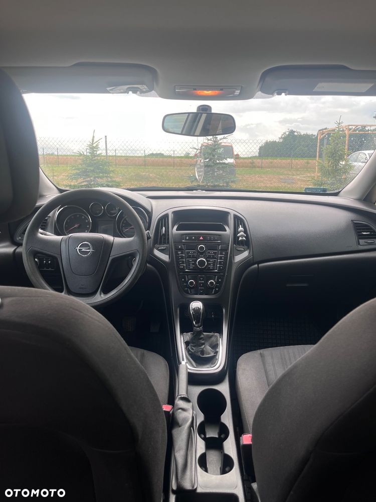 Opel Astra 1.6 - 11