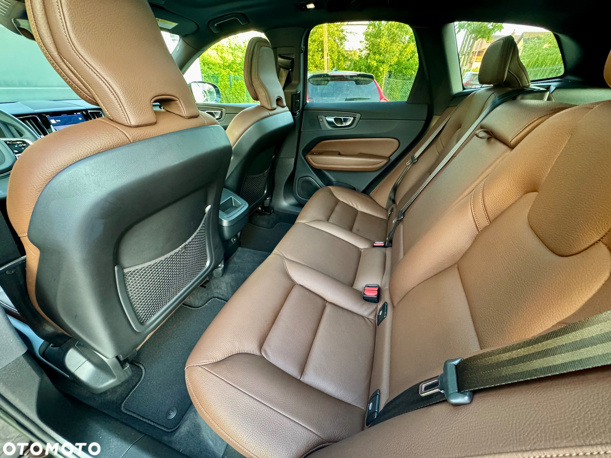 Volvo XC 60 B5 B AWD Plus Bright - 21