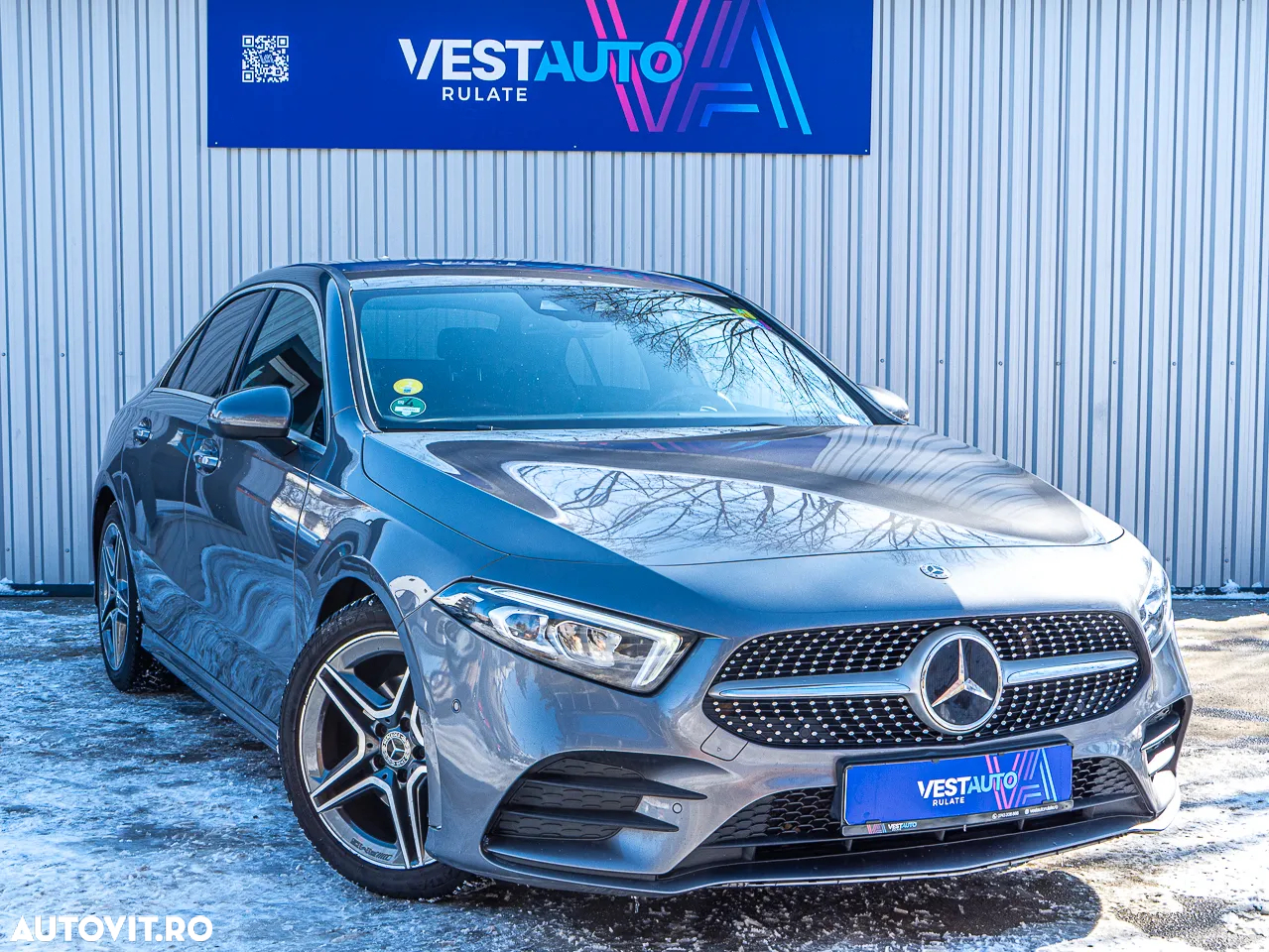 Mercedes-Benz A 180 d 7G-DCT - 4