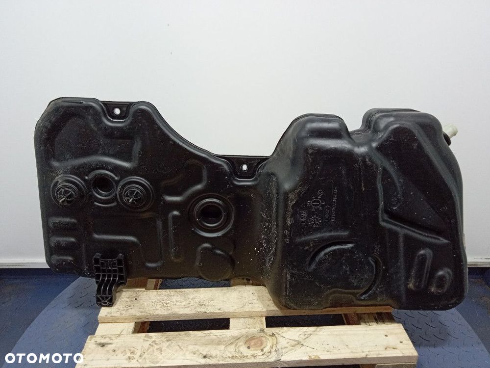 BMW 1 F40 118i 1.5 B ZBIORNIK BAK PALIWA 7460936 - 7