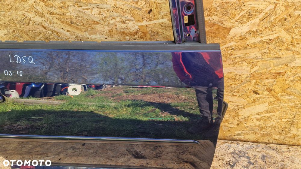 VW TOURAN 03-10  DRZWI PRZÓD PRAWY PRAWA KOD LAK. LD5Q - 3