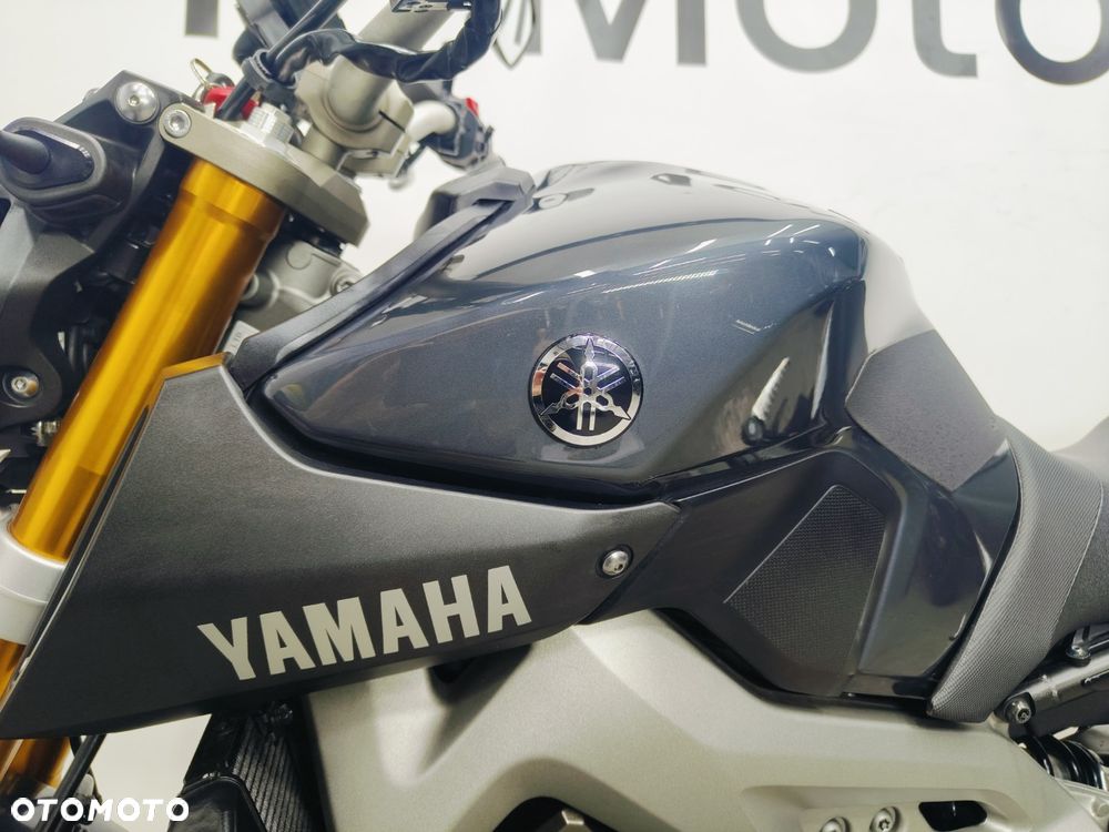 Yamaha MT - 19
