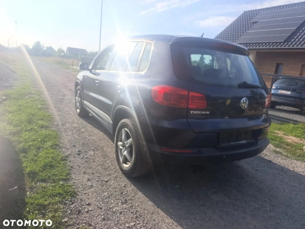 Volkswagen Tiguan - 5
