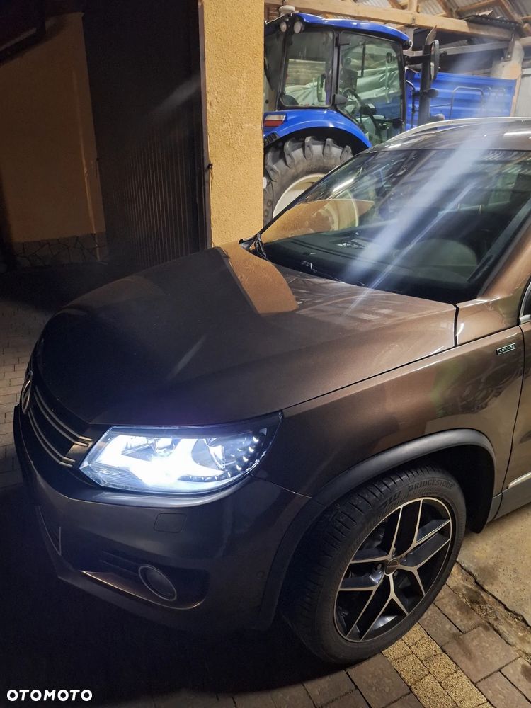 Volkswagen Tiguan - 11