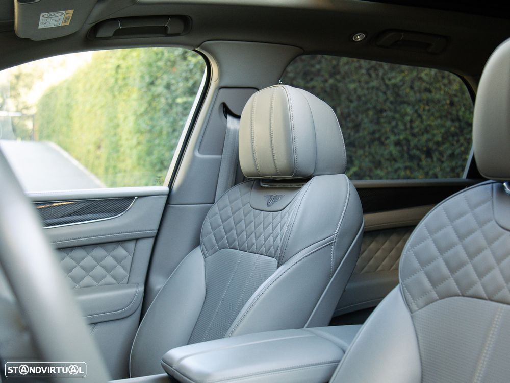 Bentley Bentayga V8 - 22