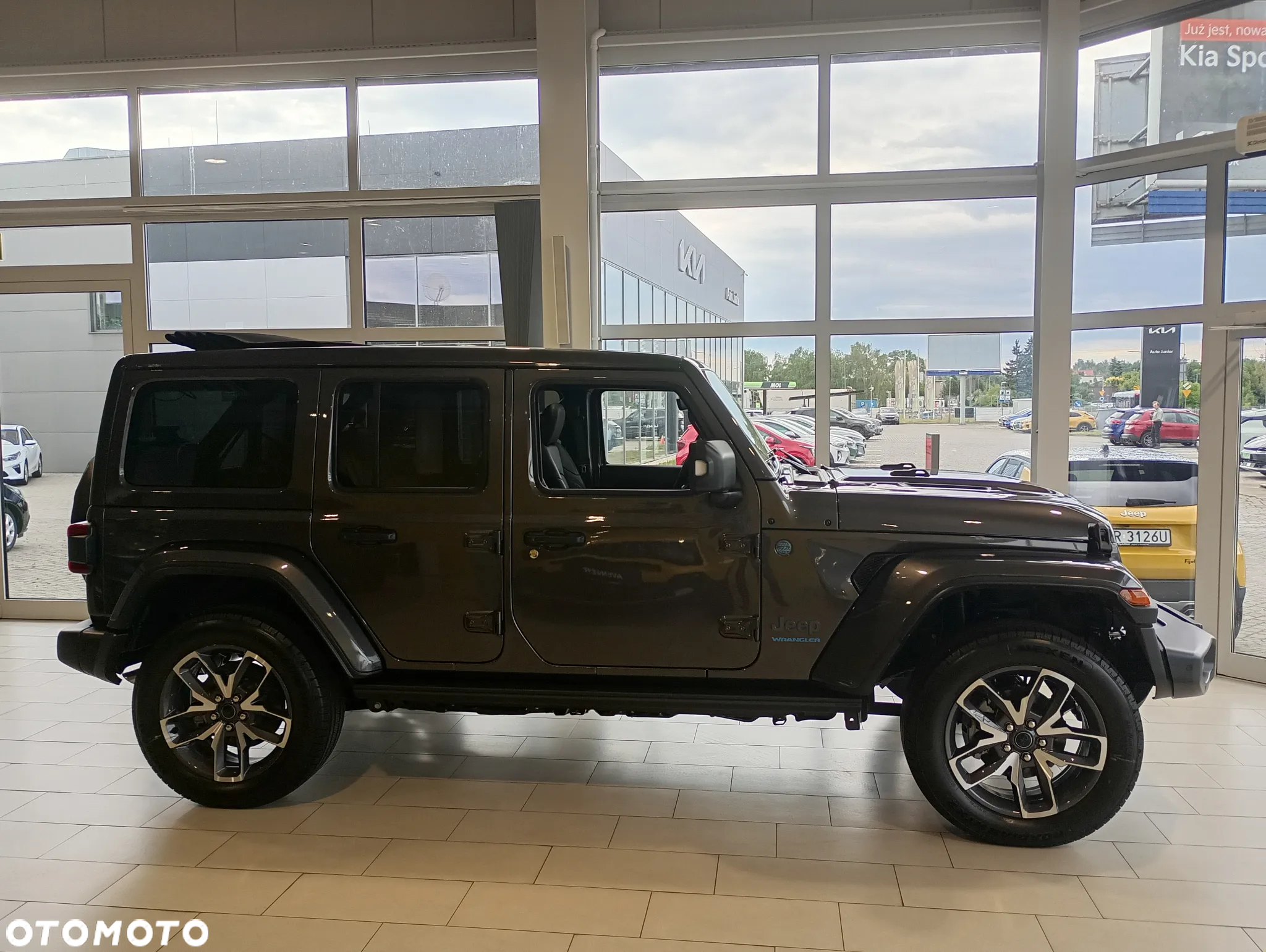 Jeep Wrangler Unlimited 2.0 Turbo PHEV 4xe Sahara - 3