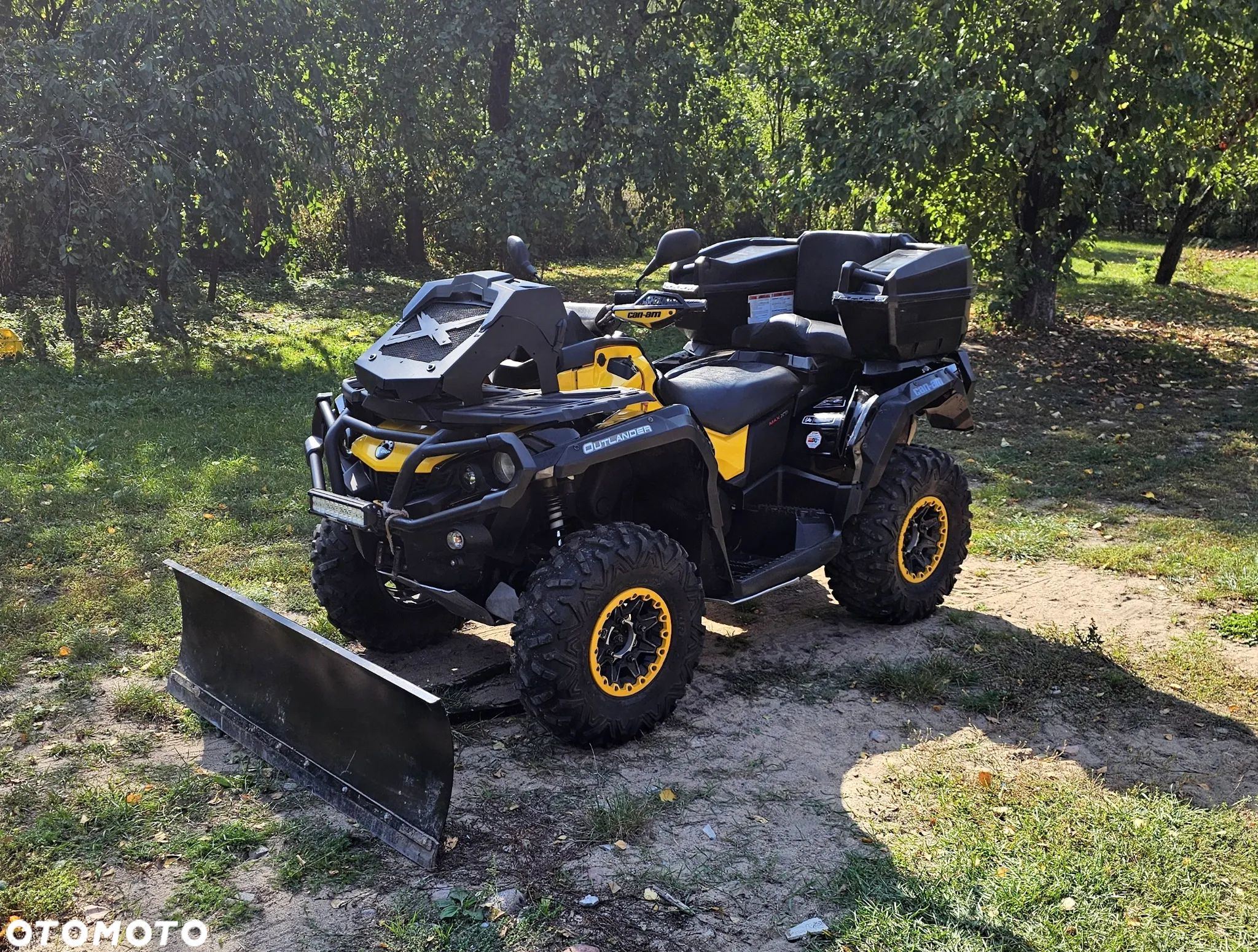 Can-Am Outlander Max - 1