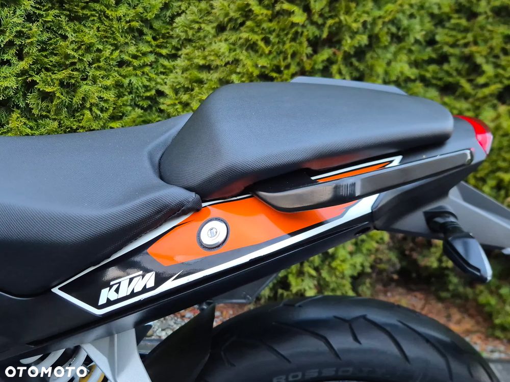 KTM Duke - 12