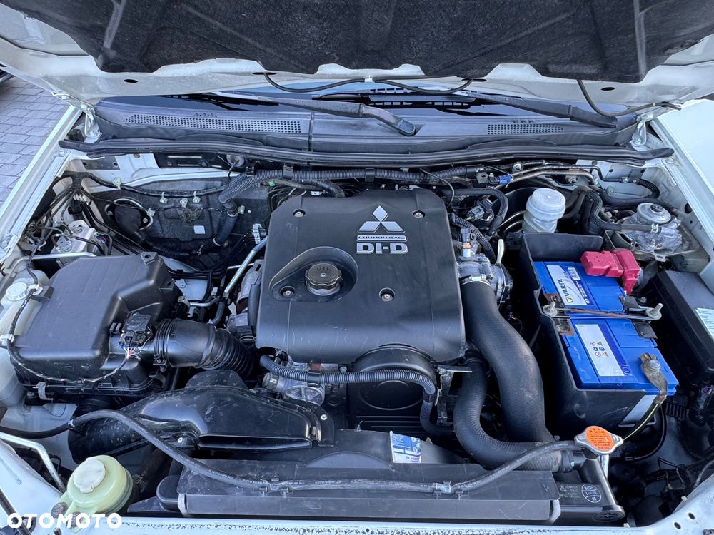 Mitsubishi L200 2.5 DID DC Invite - 12