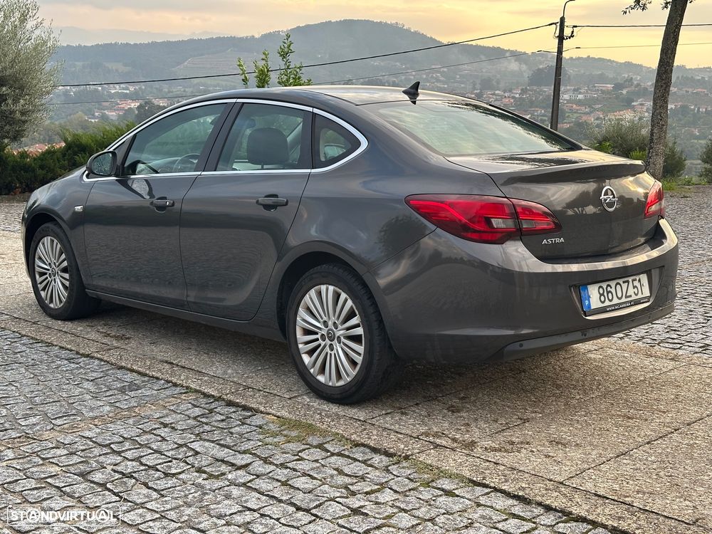 Opel Astra 1.6 CDTi Cosmo Start/Stop - 48