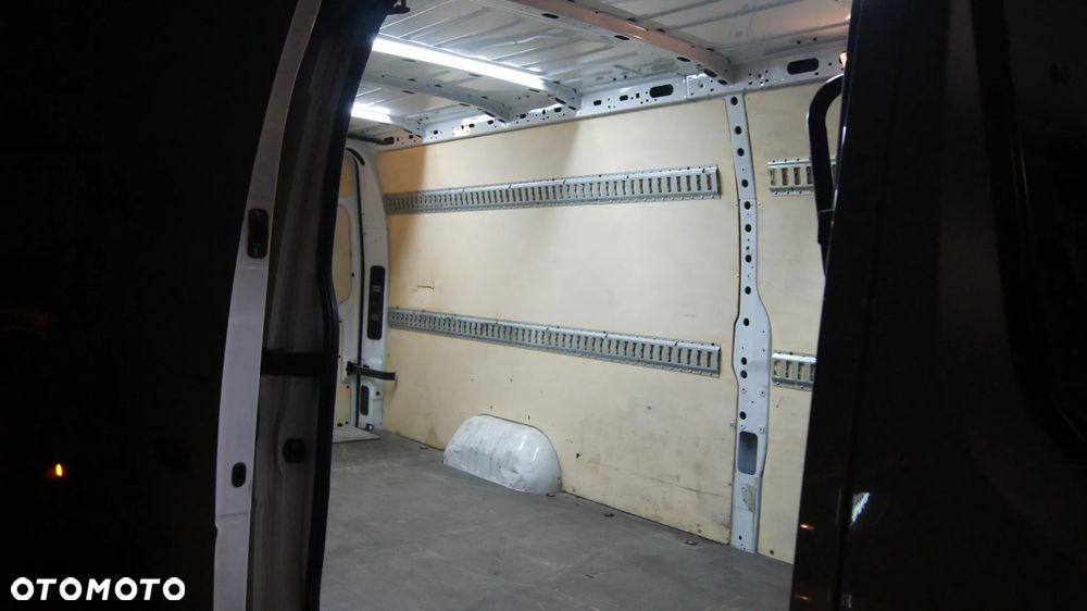Renault Master - 27