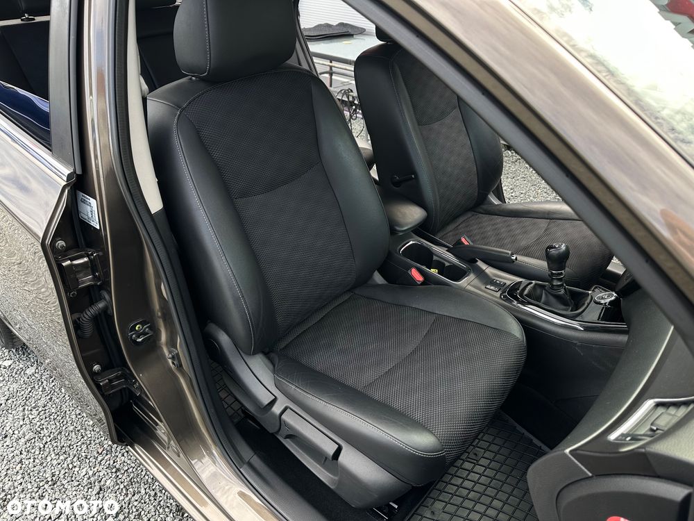 Nissan Pulsar 1.2 DIG-T Tekna - 27