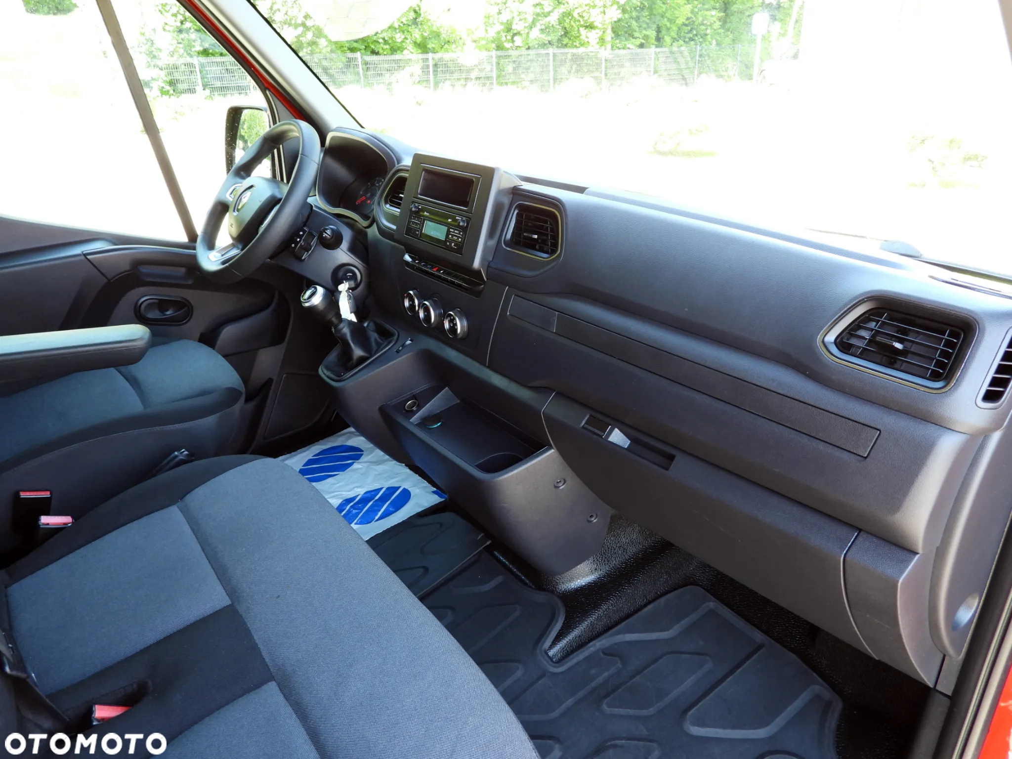 Renault MASTER  PLANDEKA WEBASTO TEMPOMAT LEDY PNEUMATYKA KLIMATYZACJA 165KM [ 561027 ] - 34