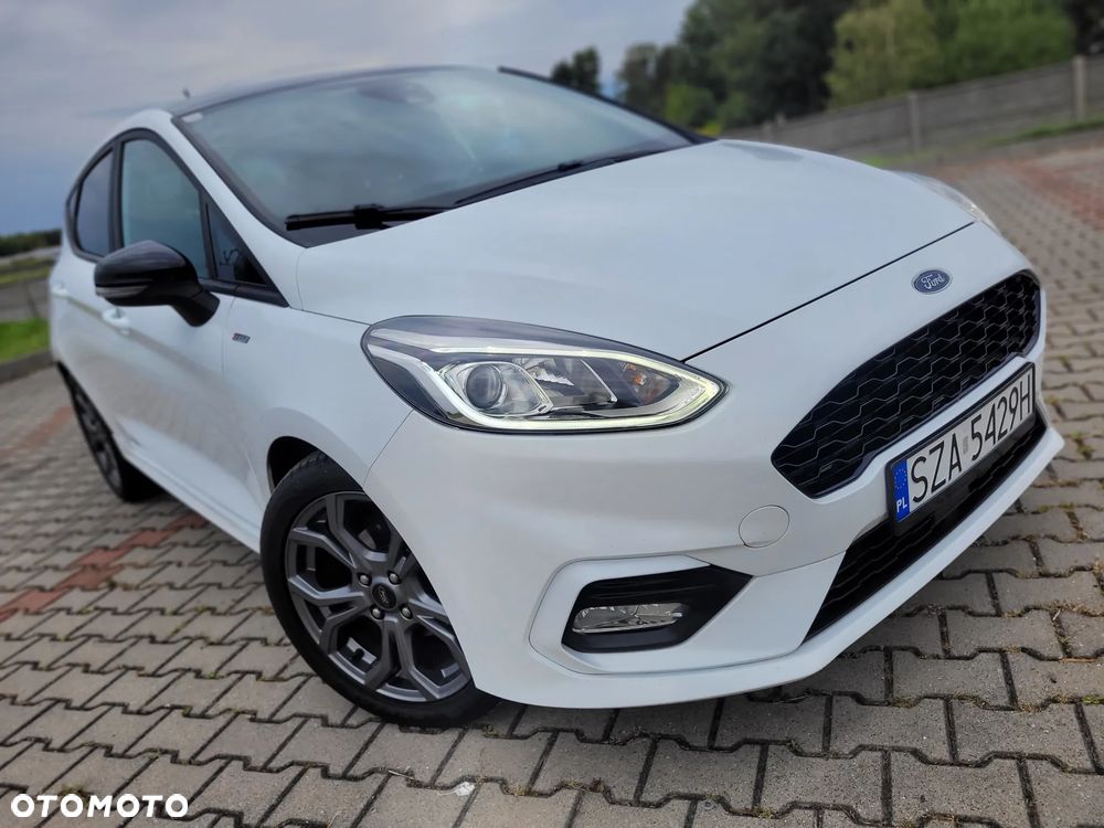 Ford Fiesta 1.1 S&S ST-LINE - 40