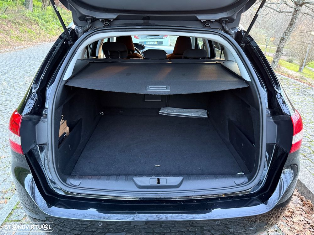 Peugeot 308 SW 1.6 BlueHDi Style - 18