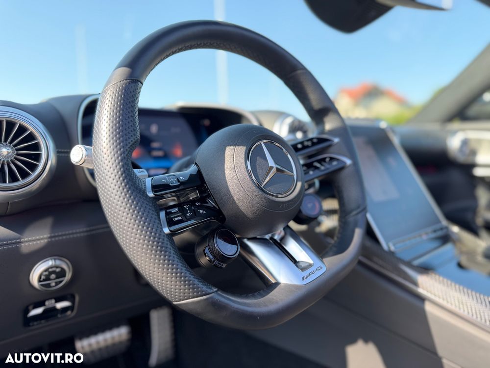 Mercedes-Benz SL 63 AMG - 13