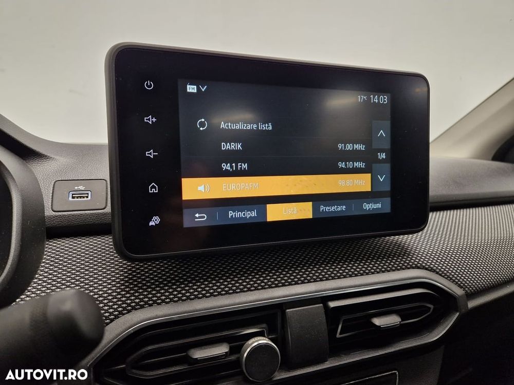 Dacia Logan TCe 90 MT6 Prestige - 12