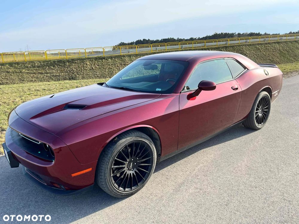 Dodge Challenger 5.7 R/T - 2