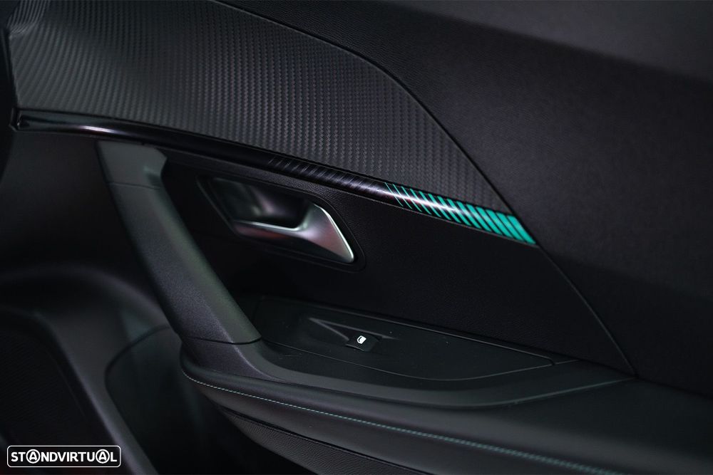 Peugeot 2008 1.2 PureTech Allure Pack - 39