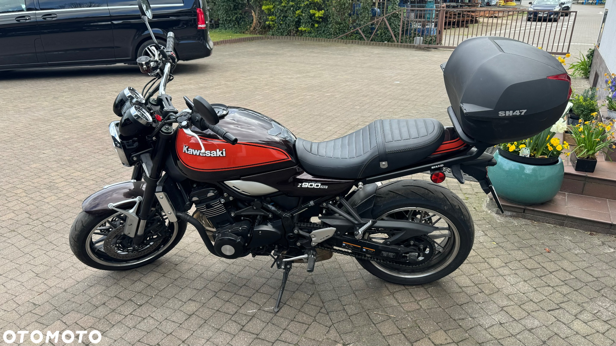Kawasaki Z 900 RS - 5
