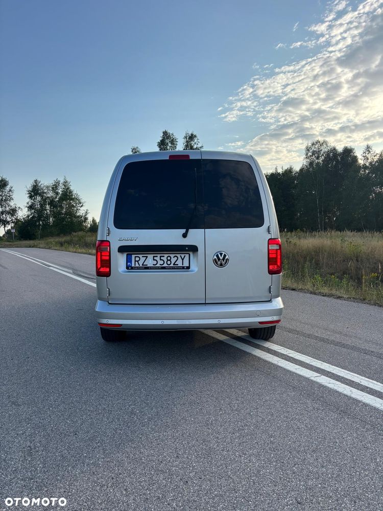 Volkswagen Caddy Maxi 2.0 TDI Trendline DSG - 3