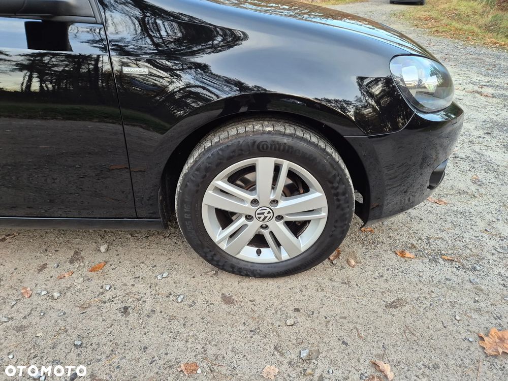 Volkswagen Golf 1.6 TDI DPF MATCH - 13
