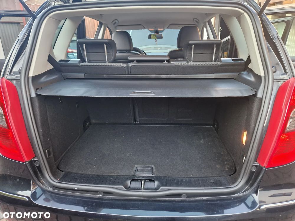 Mercedes-Benz Klasa A 180 CDI Avantgarde Special Edition - 9
