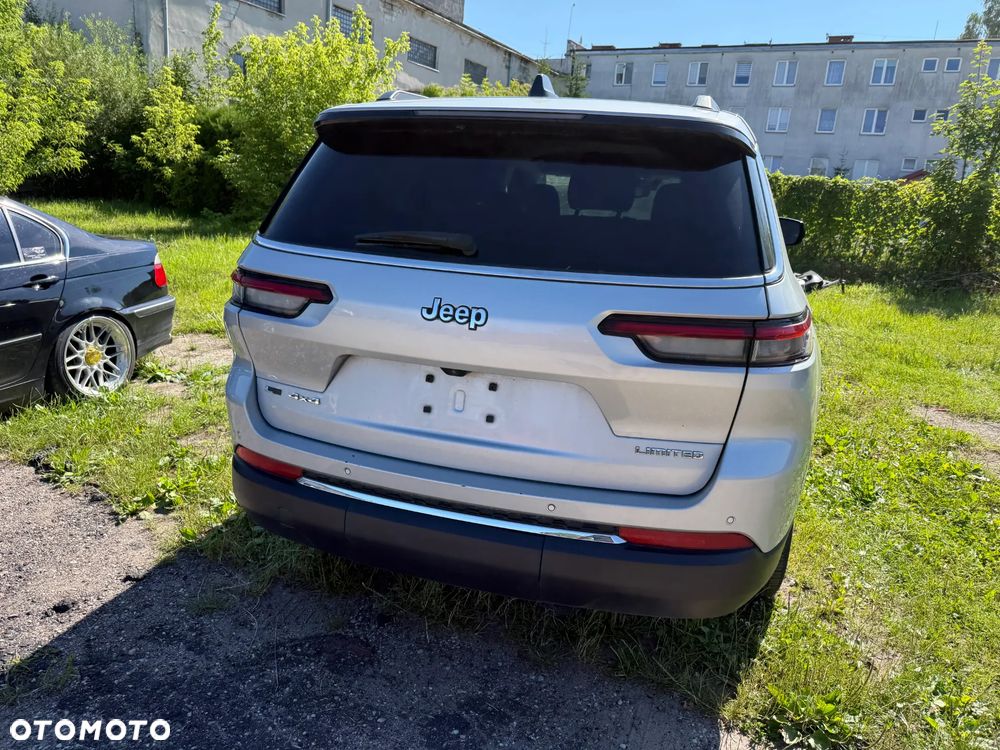 Jeep Grand Cherokee - 20