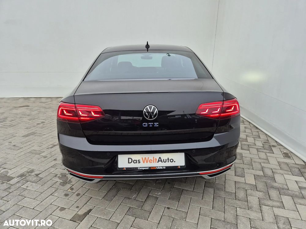 Volkswagen Passat GTE - 4