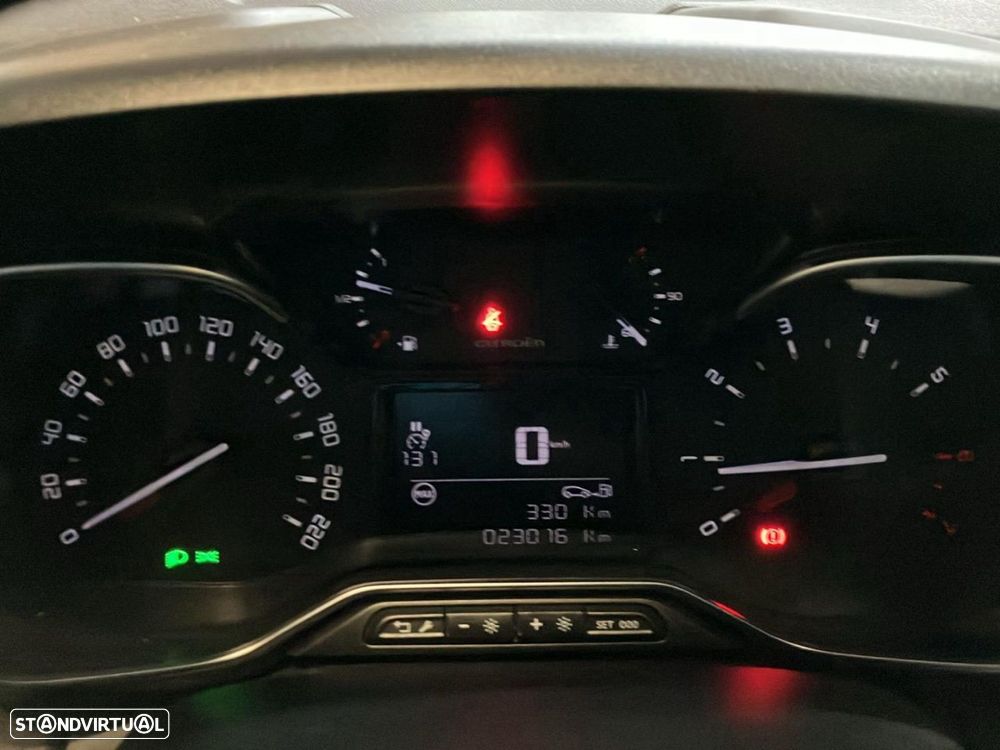 Citroën C3 Aircross 1.2 PureTech Feel - 13