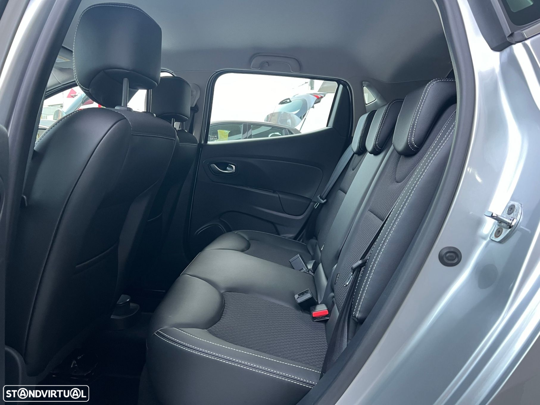 Renault Clio 0.9 TCe GT Line - 28