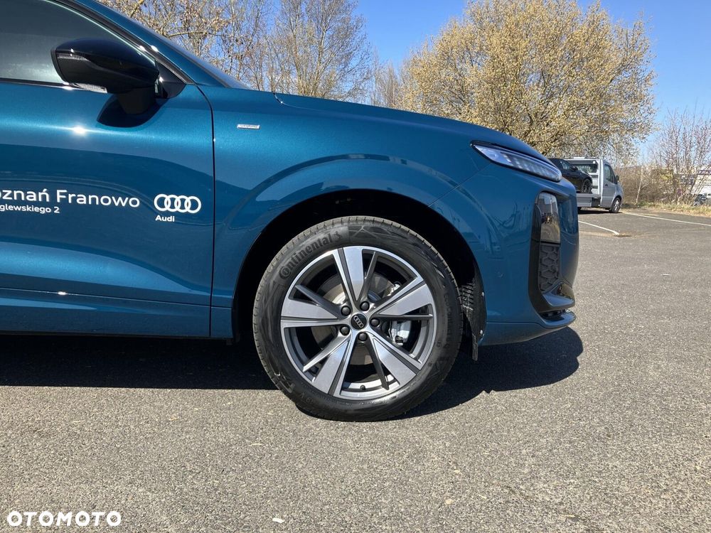 Audi Q3 Sportback - 10