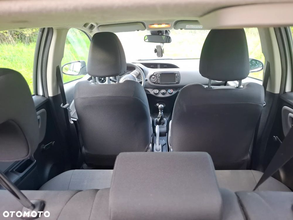 Toyota Yaris 1.5 Active - 24