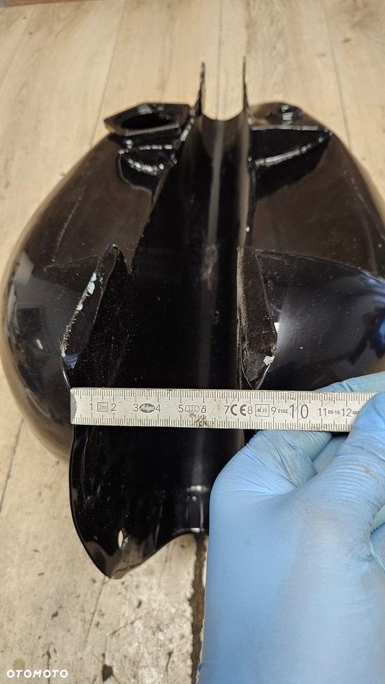 Zbiornik paliwa bak Royal Enfield Classic - 14