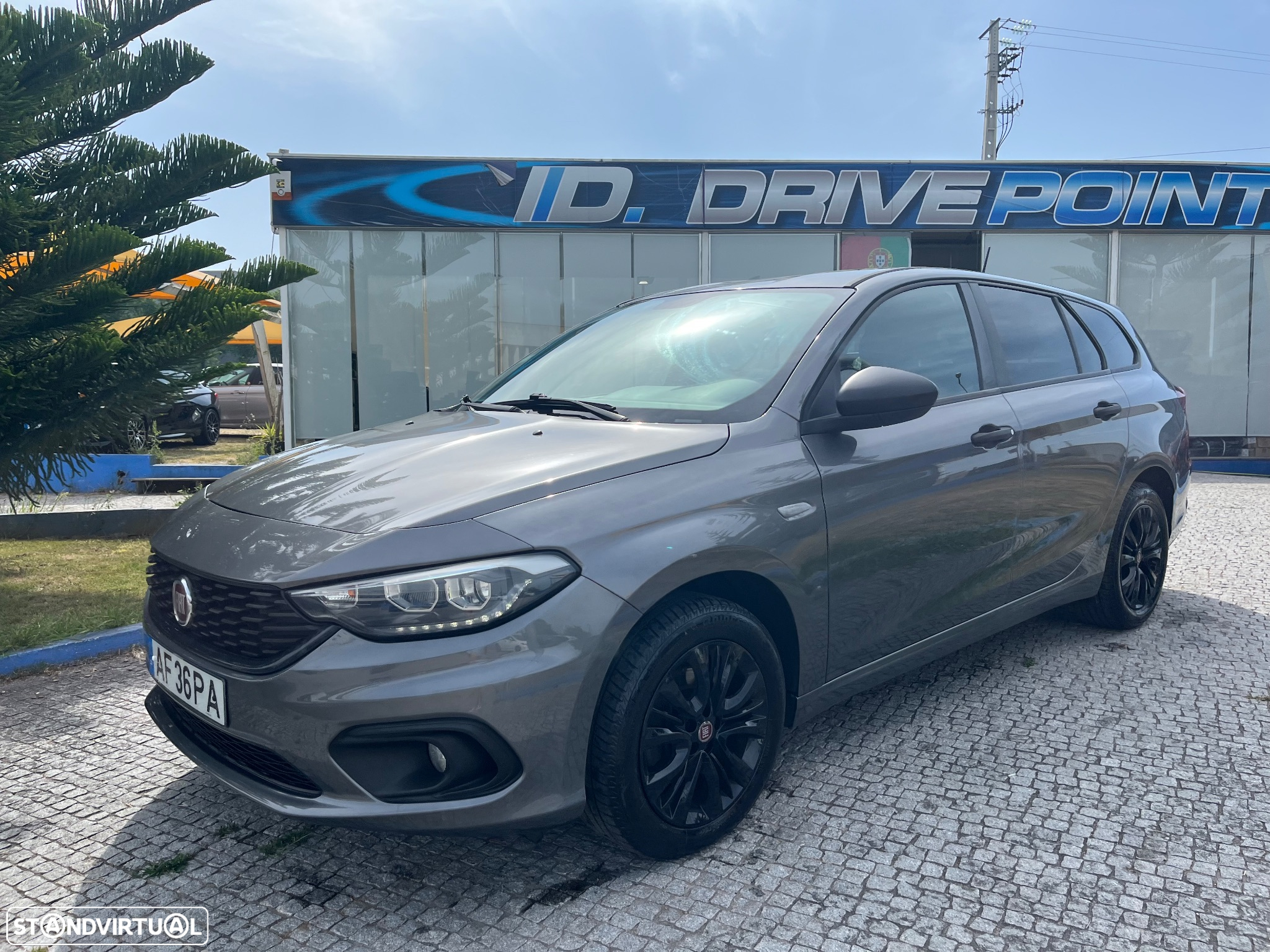 Fiat Tipo Station Wagon 1.3 M-Jet Street - 14