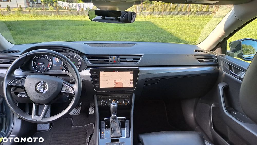 Skoda Superb 2.0 TDI 4x4 DSG L&K - 19