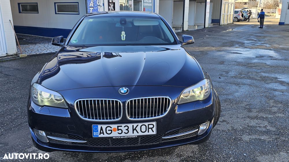 BMW Seria 5 520d Touring - 3
