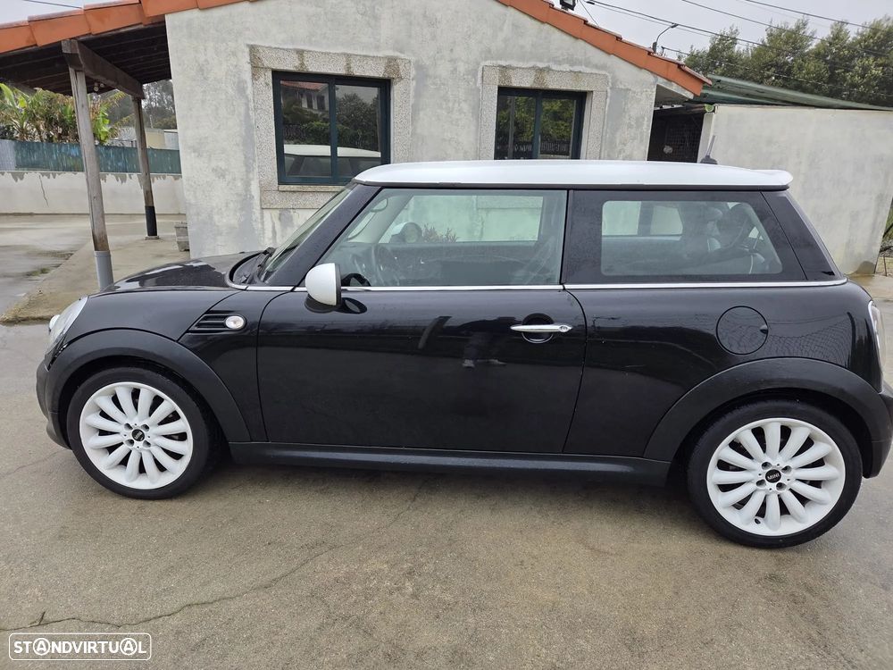 MINI 3 Portas - 3